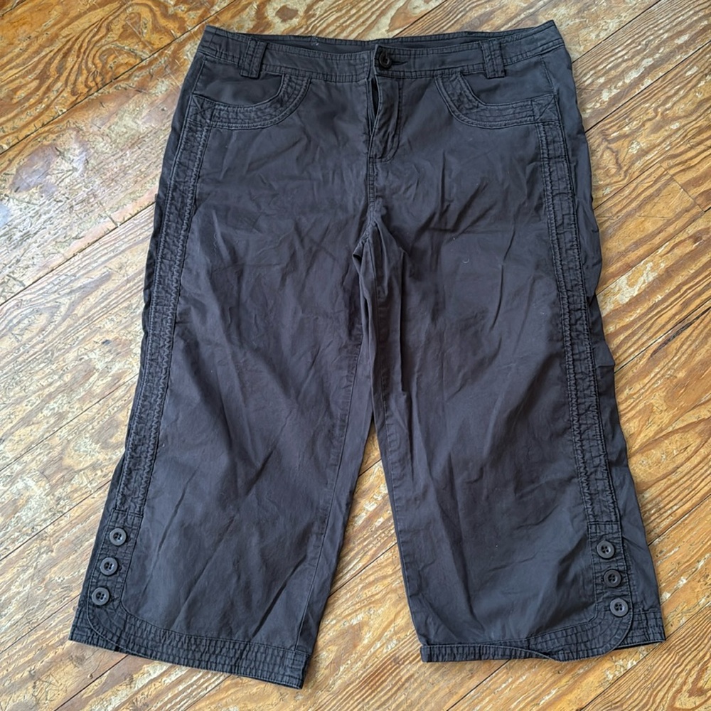 Chapter One Brown Capri Pants